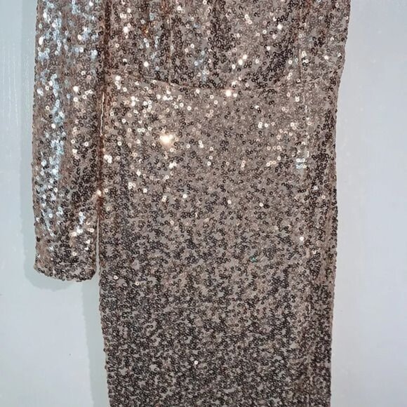 Fashion Nova Champagne One Shoulder Sequin Gown W/Side Slit Size M - Picture 6 of 11